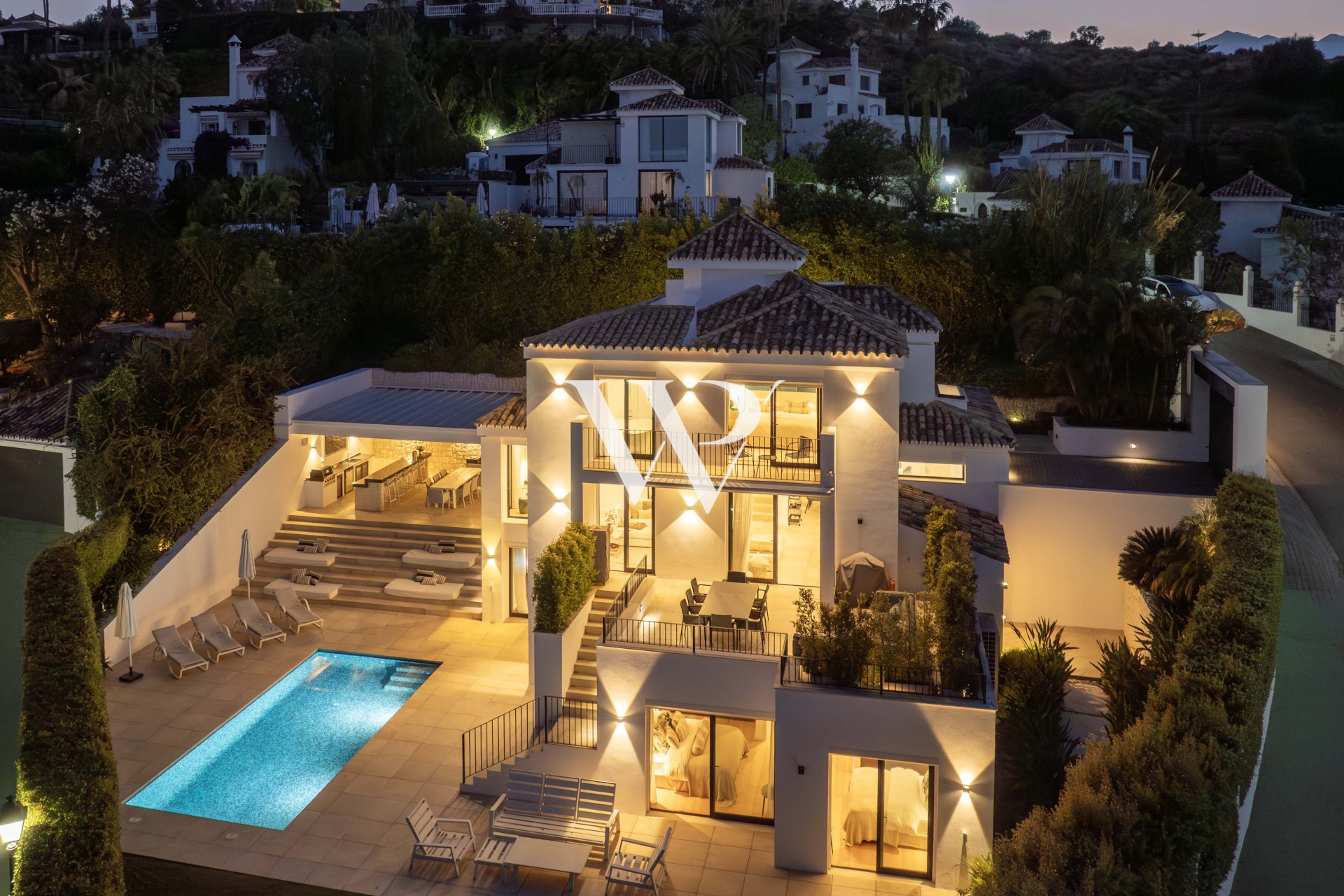 Reventa - Villa - Marbella