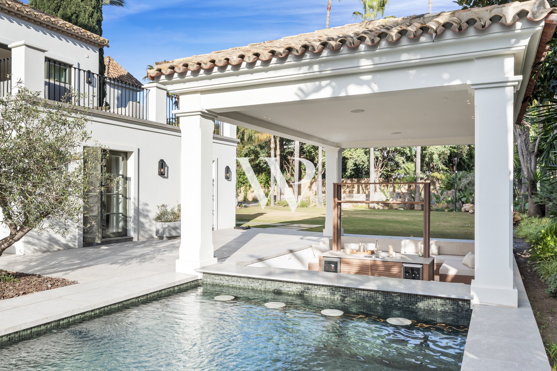 Reventa - Villa - Marbella