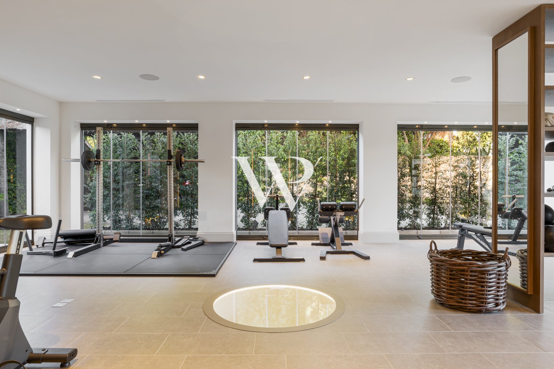 Reventa - Villa - Marbella