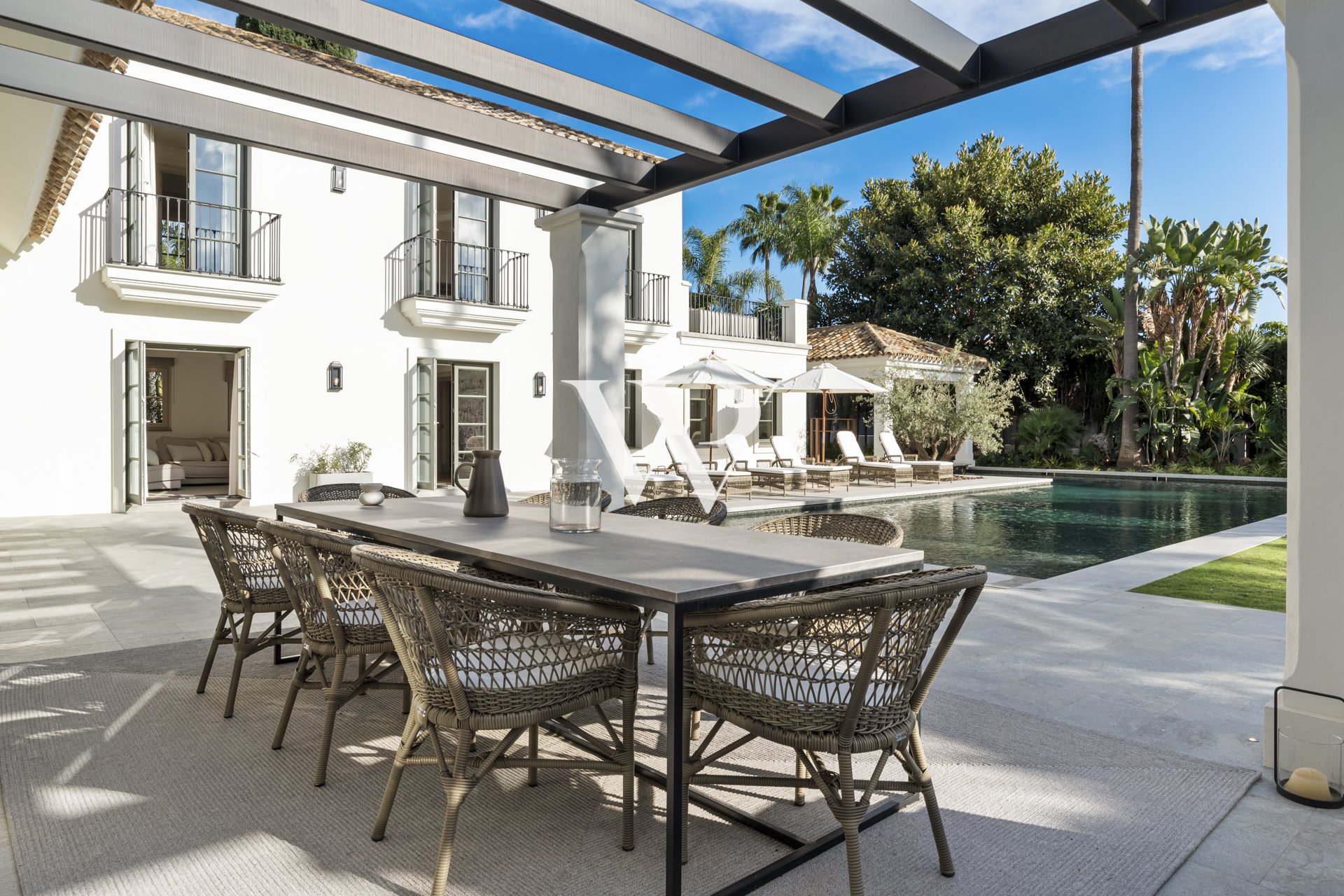 Reventa - Villa - Marbella