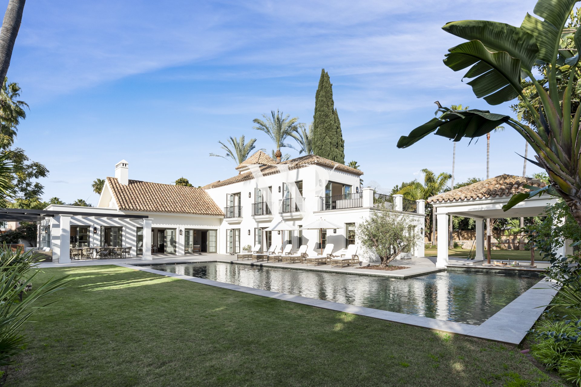 Reventa - Villa - Marbella