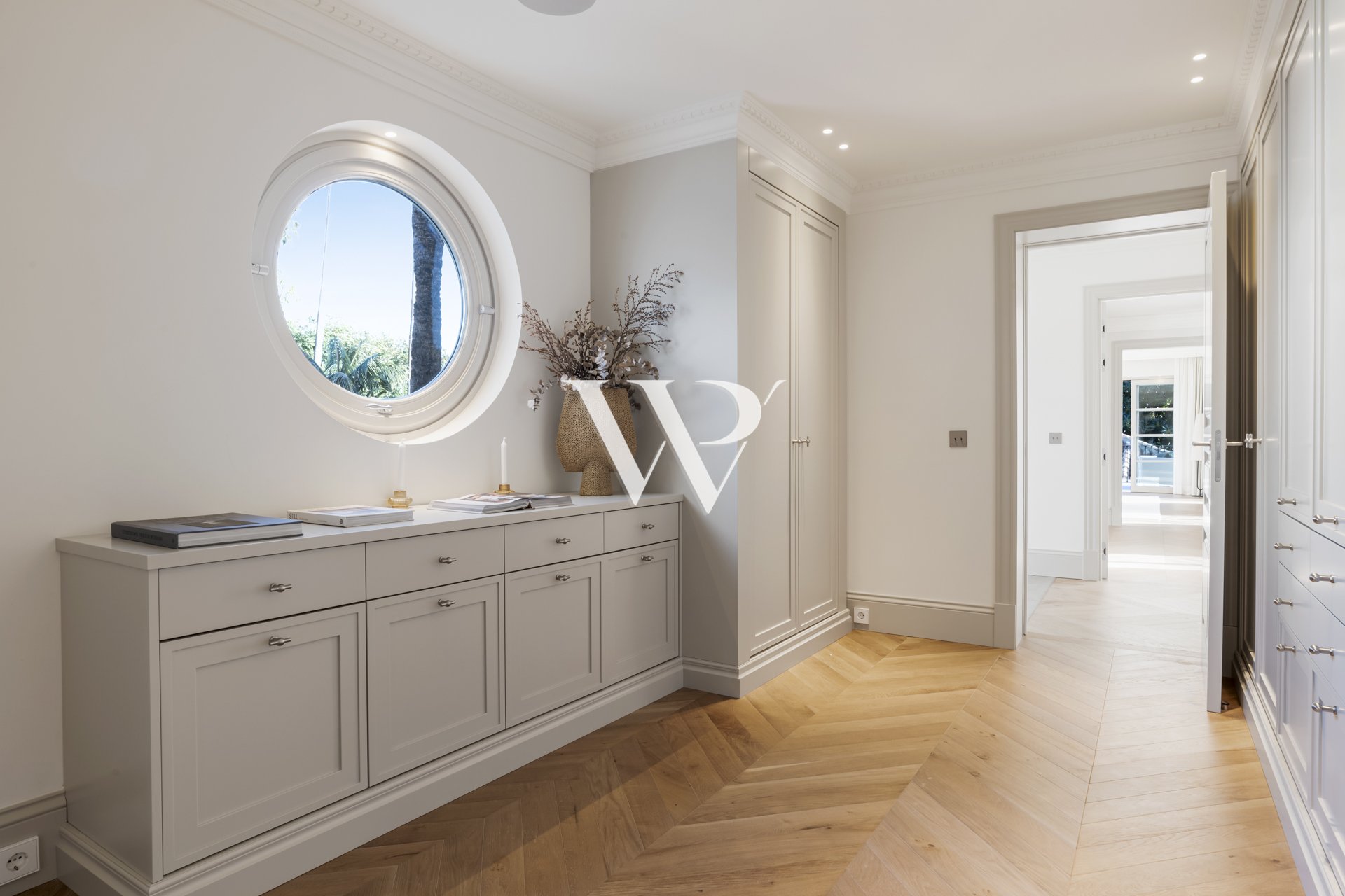 Reventa - Villa - Marbella
