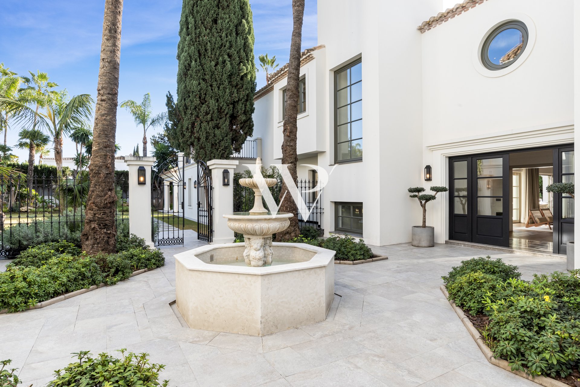 Reventa - Villa - Marbella